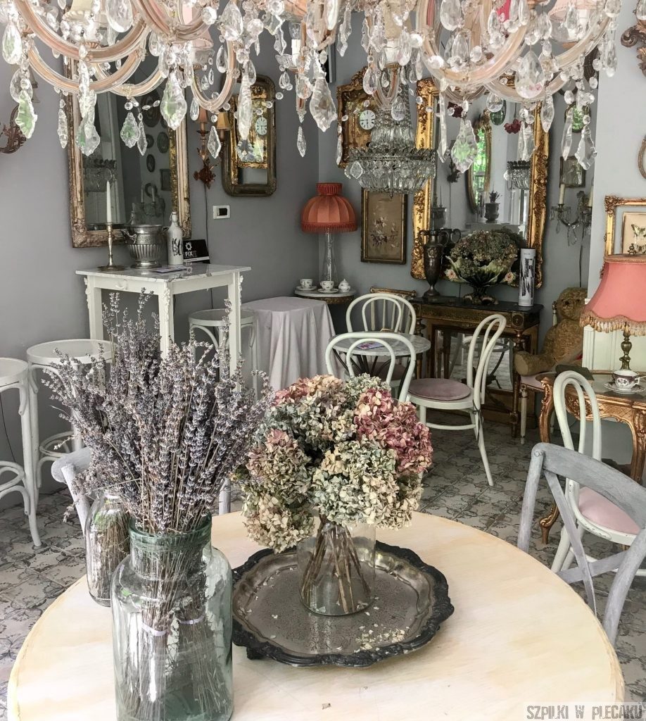 finjak flowers
