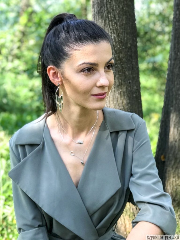 Ewa Chojnowska Lesiak - szpilki w plecaku - w.kruk freedom wolf edition