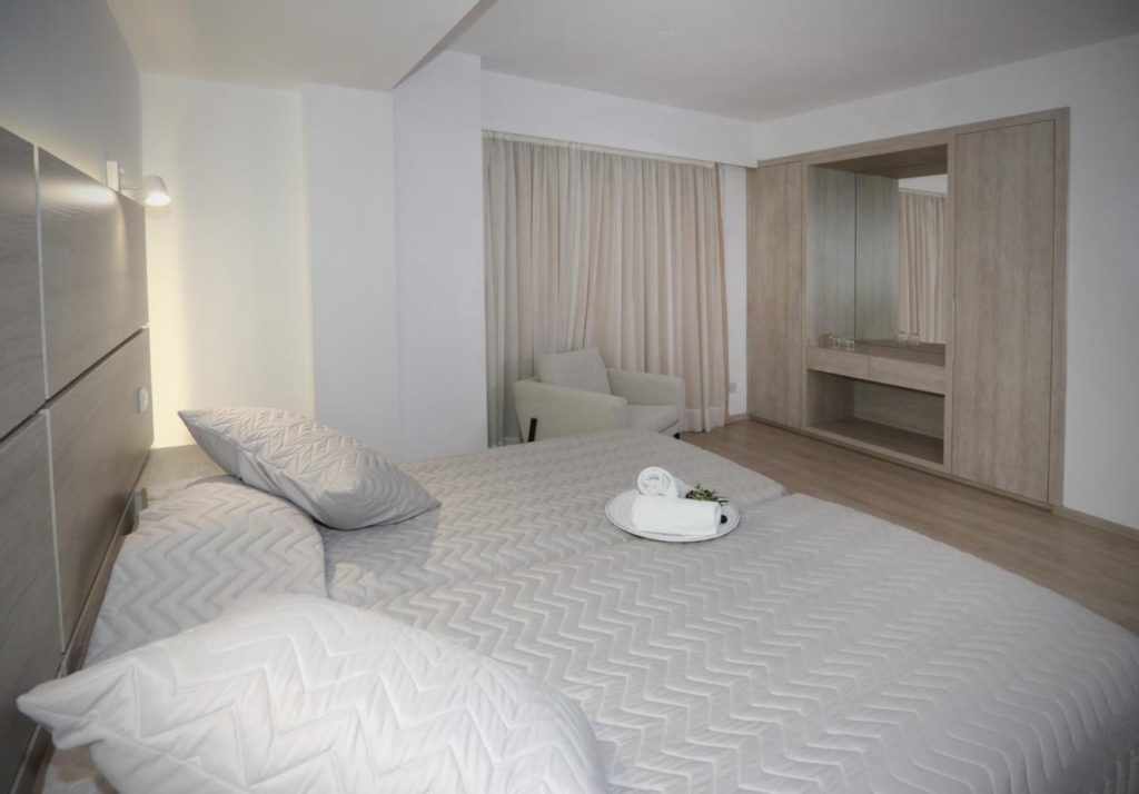 pier beach hotel limasol