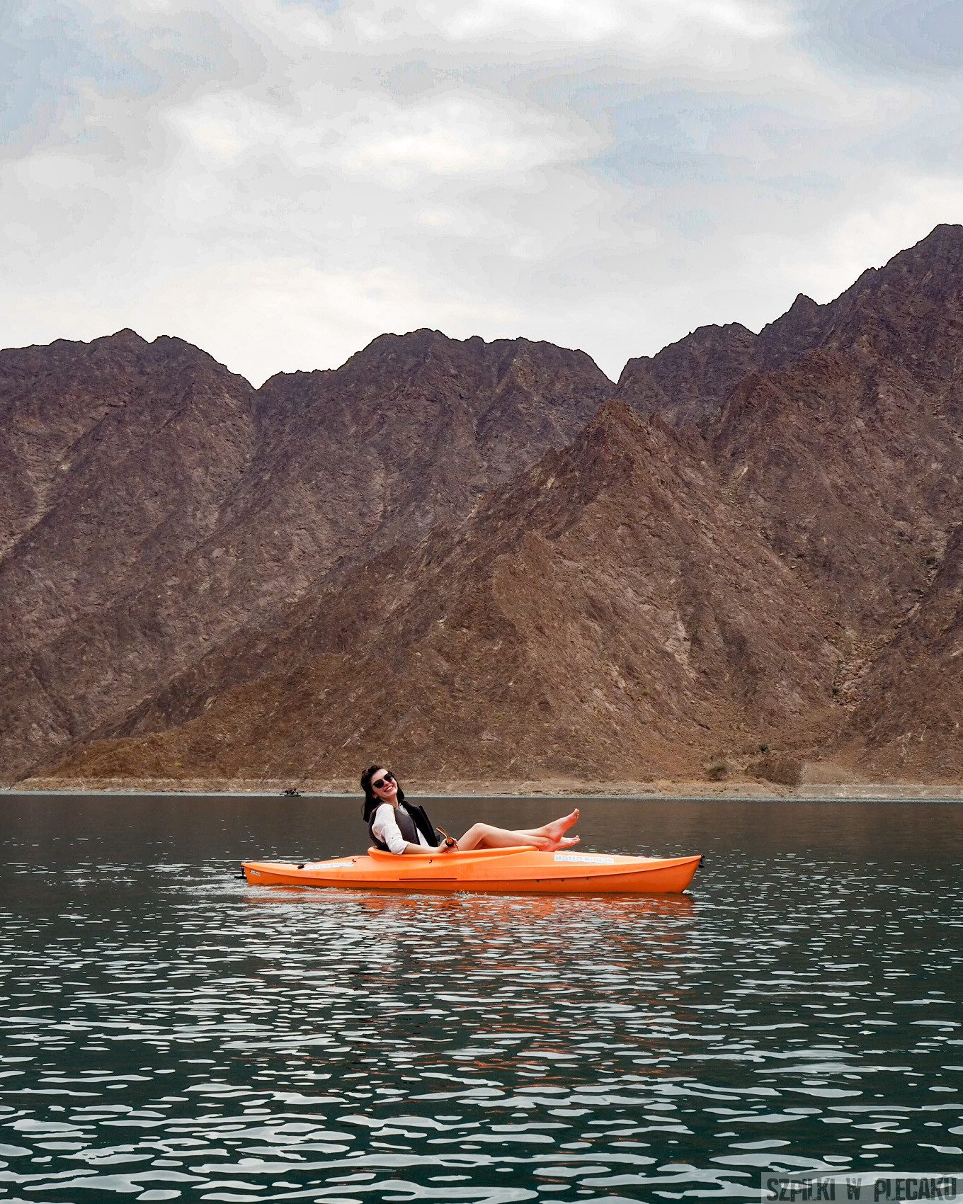 Dubaj-przygoda-Hatta-Wadi-Hub-kajaki-Szpilki-w-plecaku
