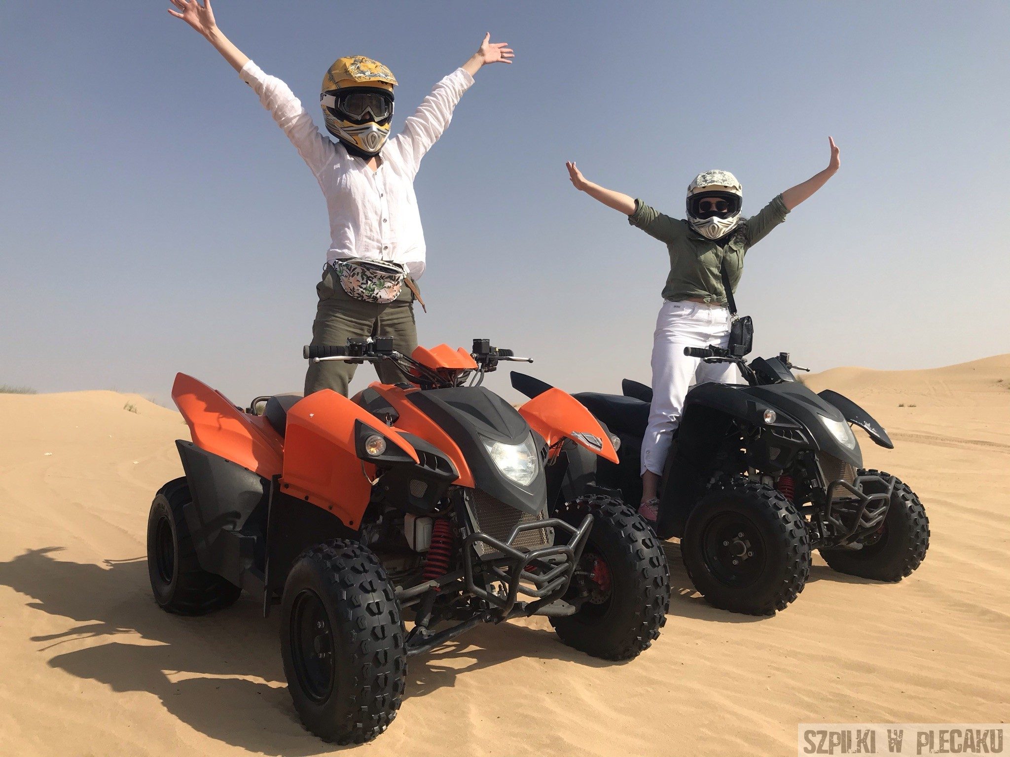 Quad safari Dubaj inaczej z przygodą i adrenaliną - Szpilki w plecaku