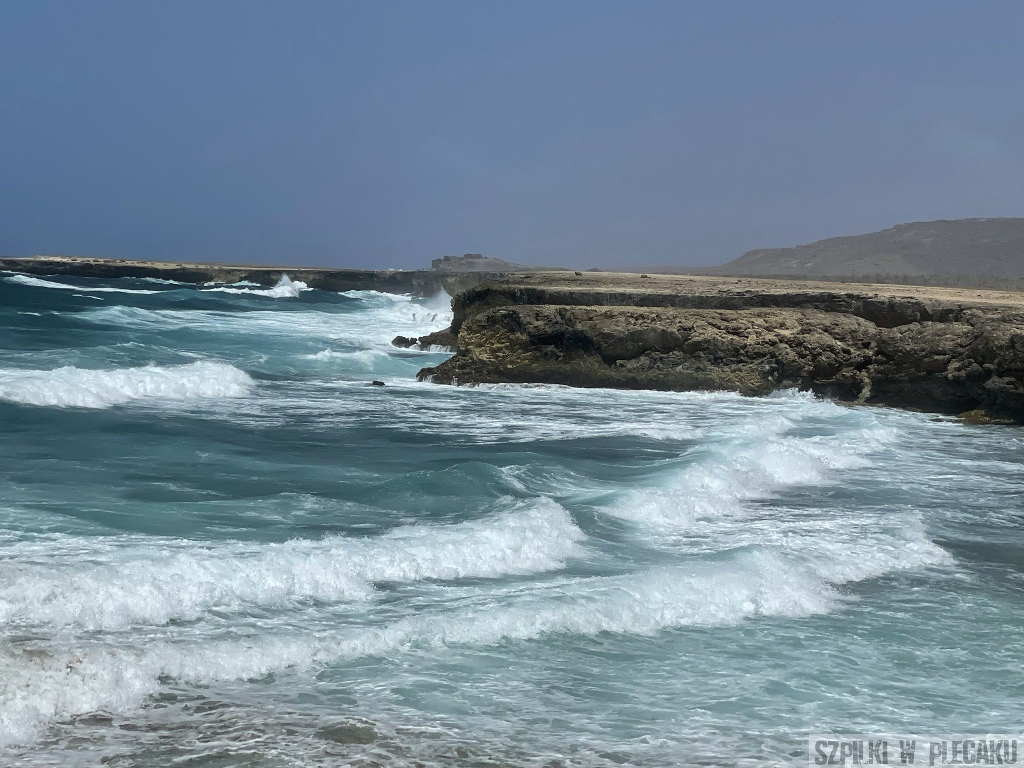 Aruba - Szpilki w plecaku