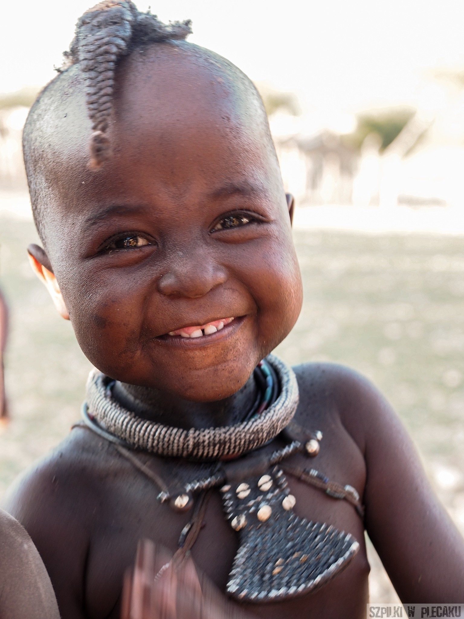Himba - Namibia - Szpilki w plecaku